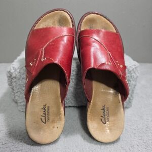 Clarks Bendables Sandals Womens 8 Red Leather Slide Open Toe Summer Comfort